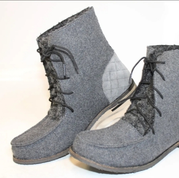 The Sak Shoes - ✨️ Sakroots by The Sak Womens Size 9.5 Textile Felted Lace Up Ankle Boots ✨️